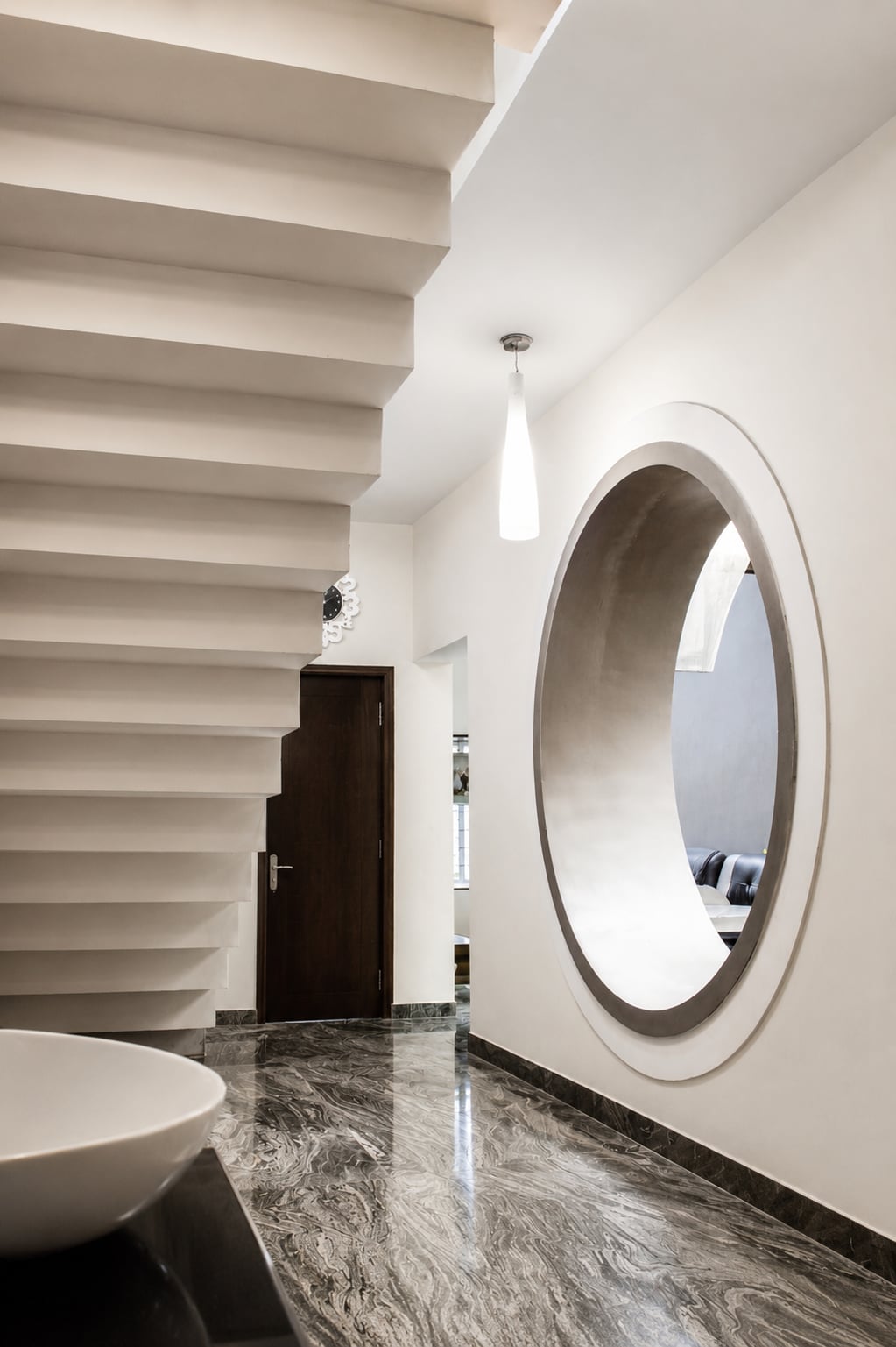 Resveen & Asif Residence — photograph 3